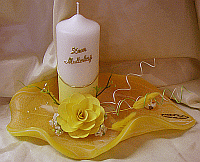 Muttertagsgesteck mit Stumpenkerze und Rose